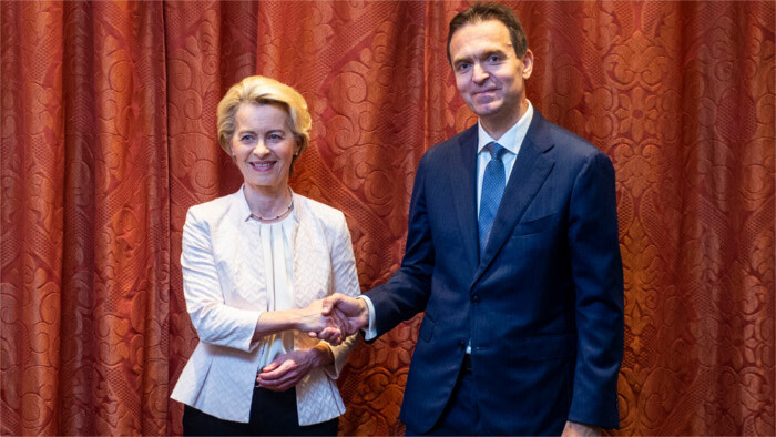 Premiér s predsedníčkou Európskej komisie   