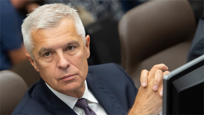 Korcok and Pellegrini disagree on EU