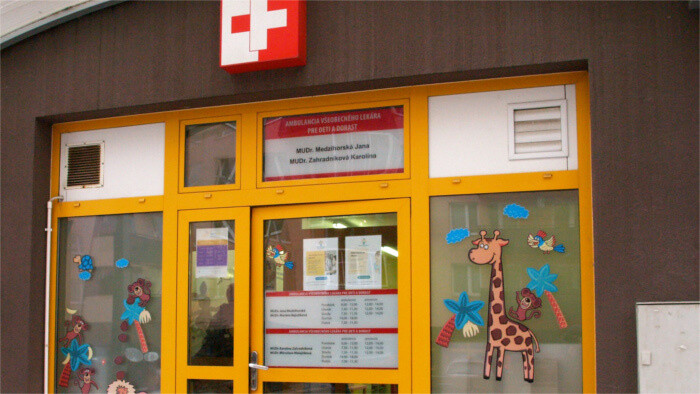 Očkovať proti chrípke bude od januára možné aj v lekárňach