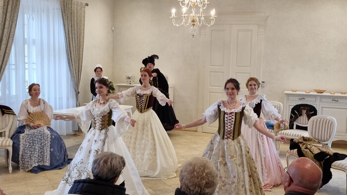 História - V Bučanoch si pripomínajú rod Zayovcov 
