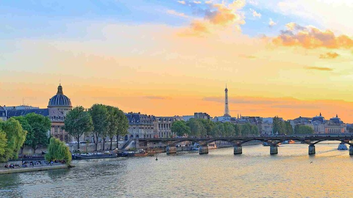 Paríž: Plávanie v rieke Seina