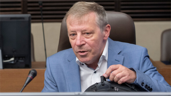 Le Premier ministre a fait vérifier le contrat d'exploitation du péage entre NDS et la société SkyToll
