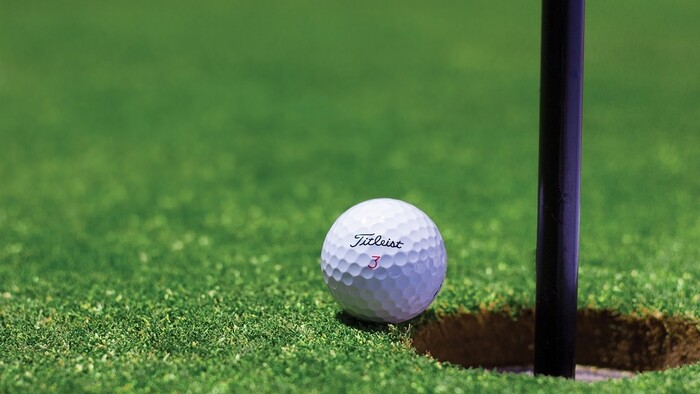 Golfový turnaj pod záštitou Petra Bondru