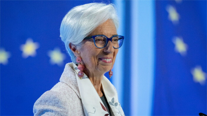 Lagarde endurece la lucha contra la inflación y anuncia una nueva subida de los tipos de interés