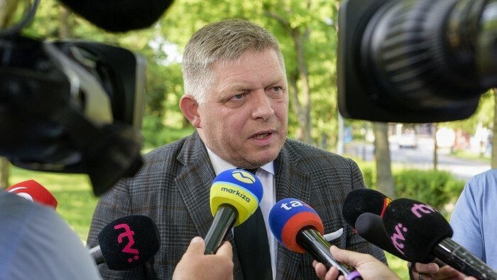 Фицо: Основой нового правительства должно стать сотрудничество «Smer-SD» и «Hlas-SD»