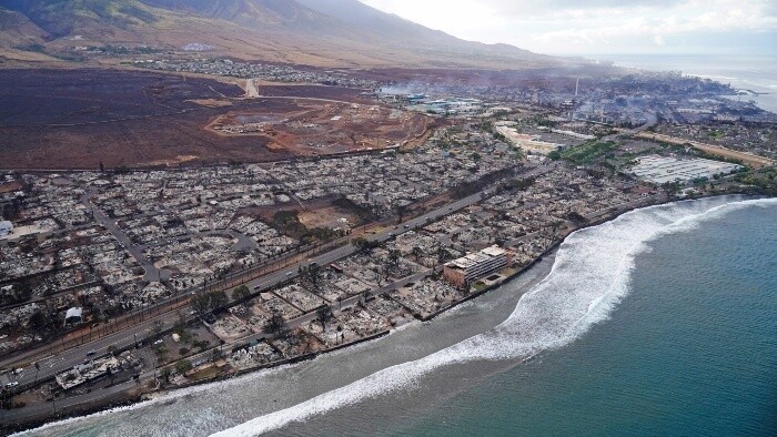 Hurikán rozpútal požiare na havajskom ostrove Maui