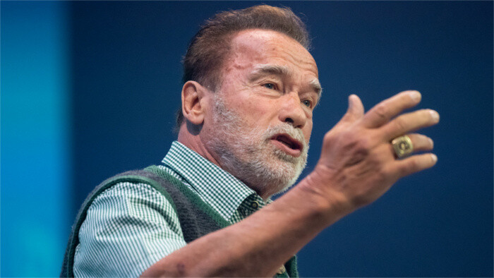 Arnold Schwarzenegger félicite Maroš Šefčovič 