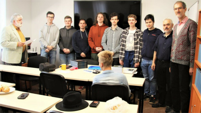 Estudiantes eslovacos triunfan en la Olimpiada Internacional de Astronomía y Astrofísica