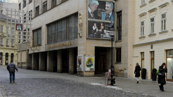 La Asociación de Teatros Eslovacos defiende la campaña publicitaria del Teatro de Pavol Országh Hviezdoslav 