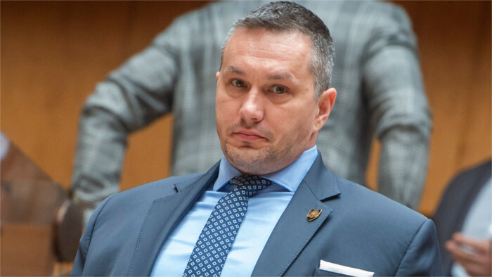 Chef des Geheimdienstes abberufen