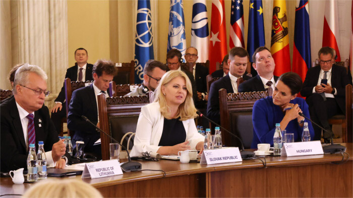 La presidenta resalta la importancia de conexión de los países de Trident