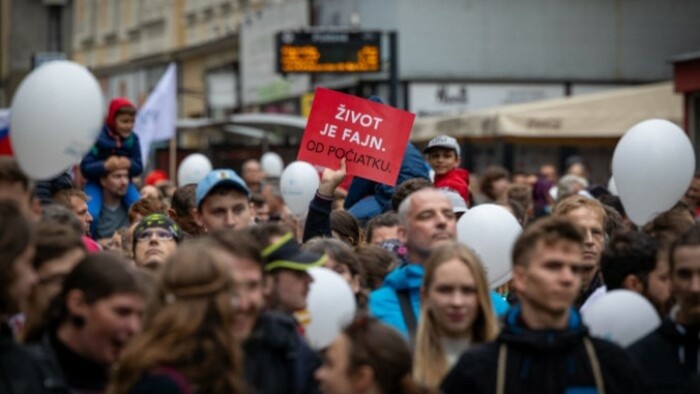 В Братиславе прошел Марш в поддержку традиционной семьи
