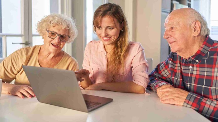 Projekt Digitálni seniori je späť