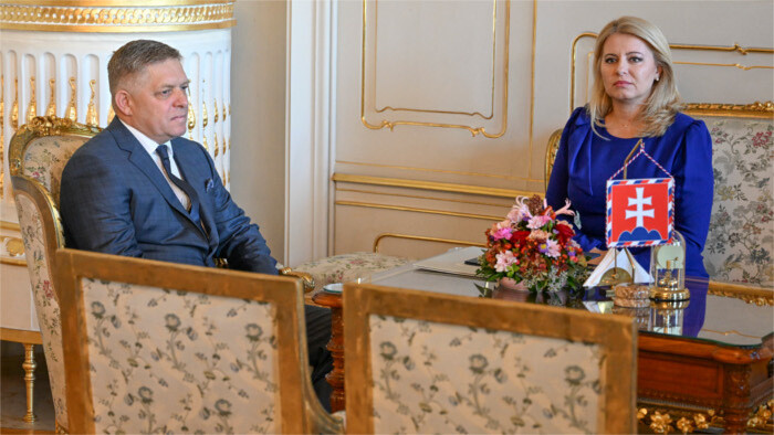 Robert Fico recibe mandato para formar gobierno