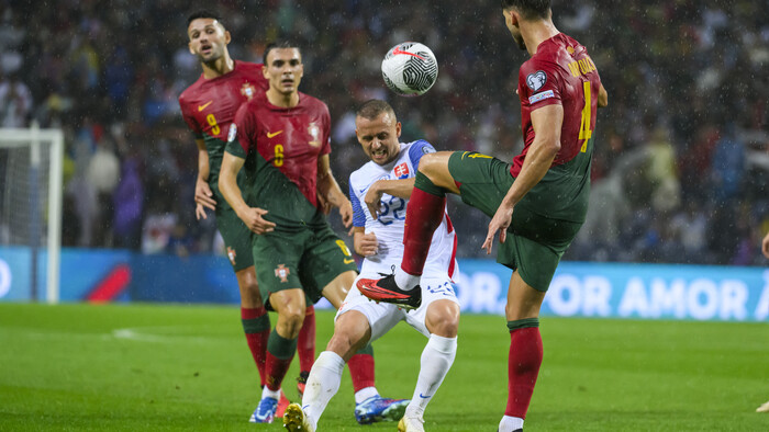 FUTBAL: Slovensko v Porte prehralo (aktualizované)