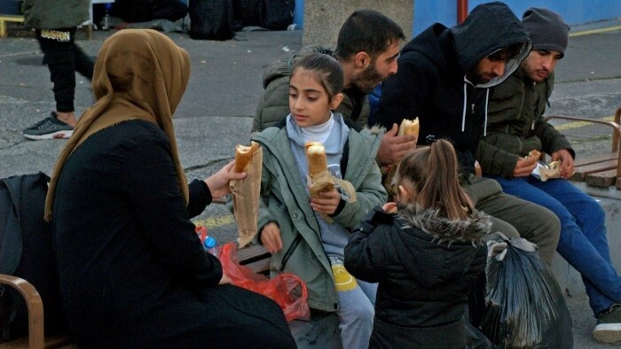 El defensor de los derechos del menor pide más protección para los niños inmigrantes