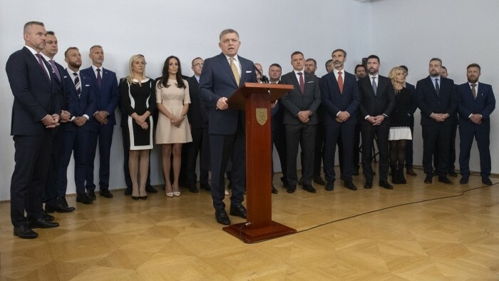 Robert Fico a remis sa composition du gouvernement