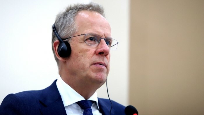 Winkelmann dostane pomoc 