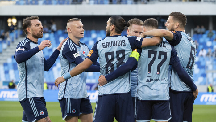 FUTBAL: Slovan Bratislava si upevnil post lídra