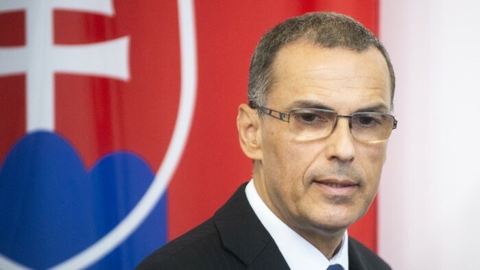Le procureur général n’envisage pas de démissionner