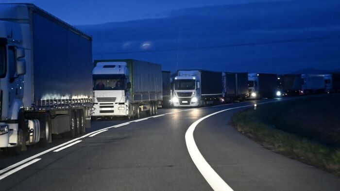 Les camionneurs prêts à bloquer la frontière ukrainienne 