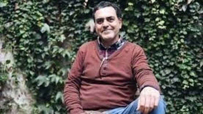 Eslovaquia se convierte en refugio para el perseguido escritor iraní Farhad Babaei