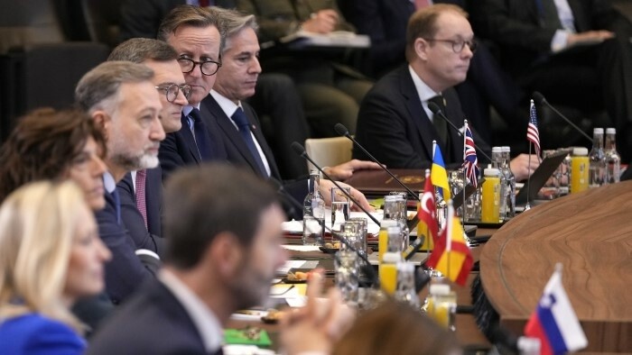 2% du PIB pour la défense en 2024