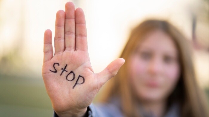 Úrady na nahlasovanie sexuálneho zneužívania maloletých duchovnými