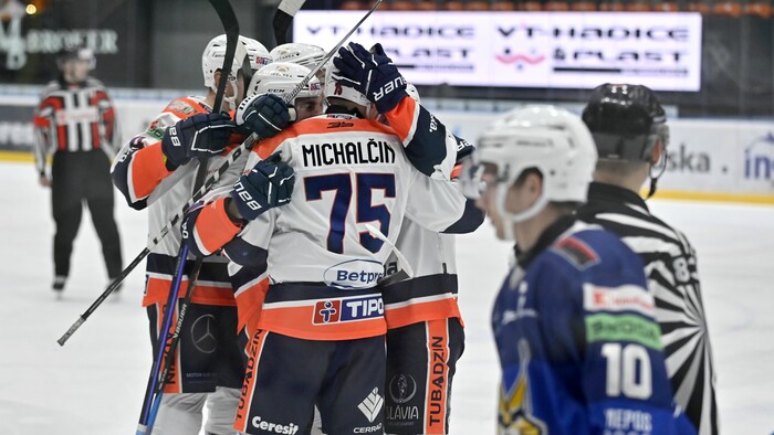 HOKEJ: Hráči Michaloviec zdolali Spišskú Novú Ves