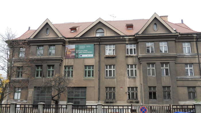Nová publikácia mapuje príbeh Semlerovej rezidencie v Plzni
