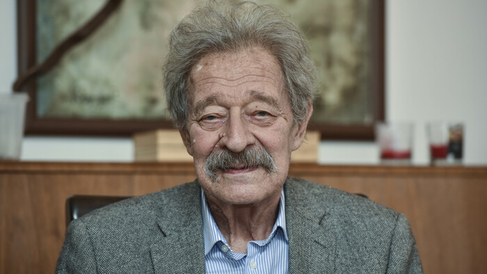 Odišiel majster slova Tomáš Janovic