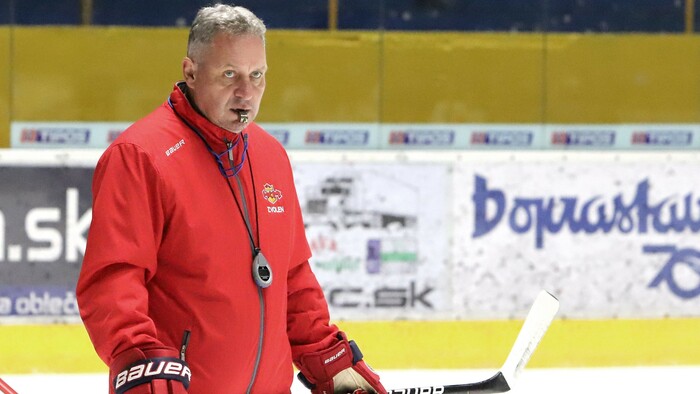 HOKEJ: Slovan má nového trénera