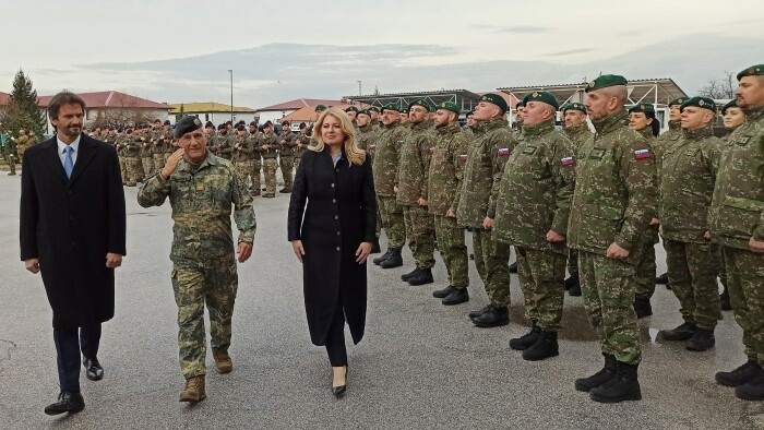 Президент СР З. Чапутова встретилась со словацкими военными