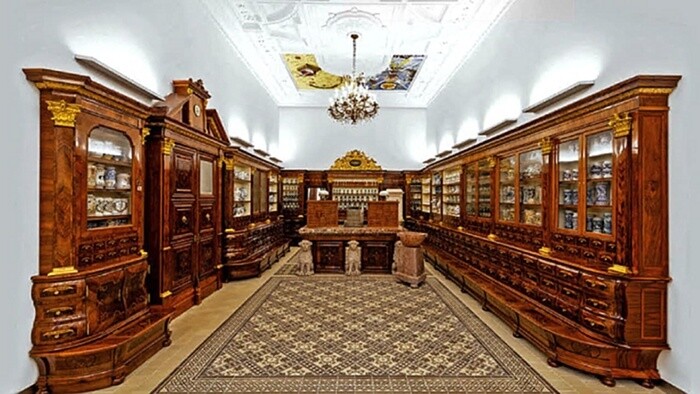 Salvator-Apotheke: Ein Stück Geschichte kehrte nach Bratislava zurück