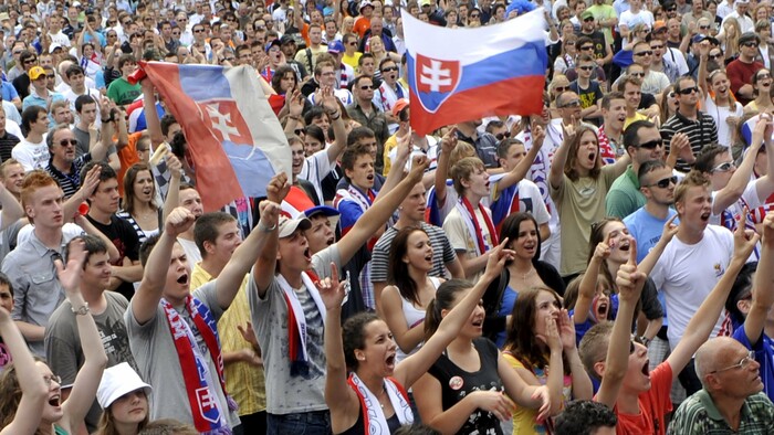 FUTBAL: 30 rokov slovenskej futbalovej reprezentácie