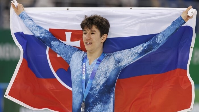 El patinador eslovaco Adam Hagara gana medalla de plata en Corea del Sur