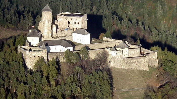 Obnova Ľubovnianskeho hradu