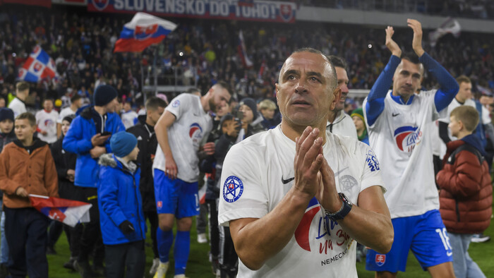 FUTBAL: Tréner Calzona na dvoch stoličkách?