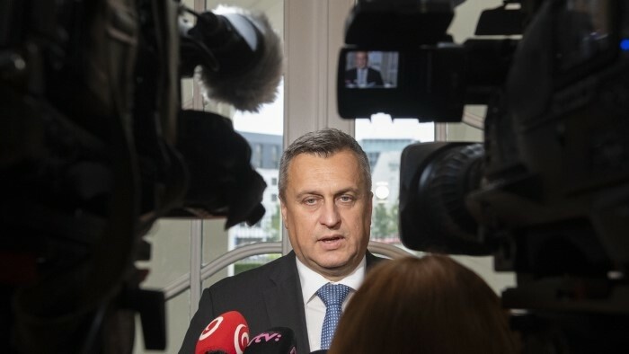 SNS chce obnoviť priateľstvo s Ruskom 