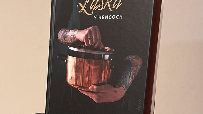 laska v hrncoch_1.jpg