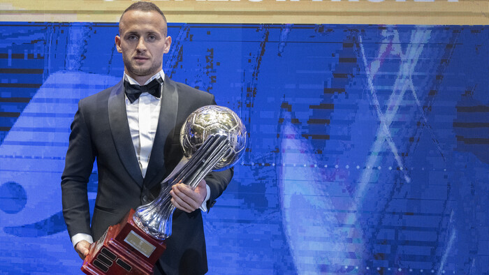 FUTBAL: Lobotka kráľom