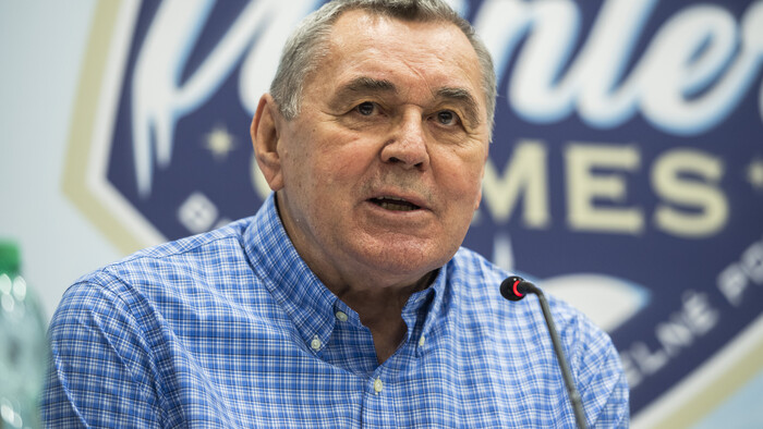 HOKEJ: Václav Nedomanský 80
