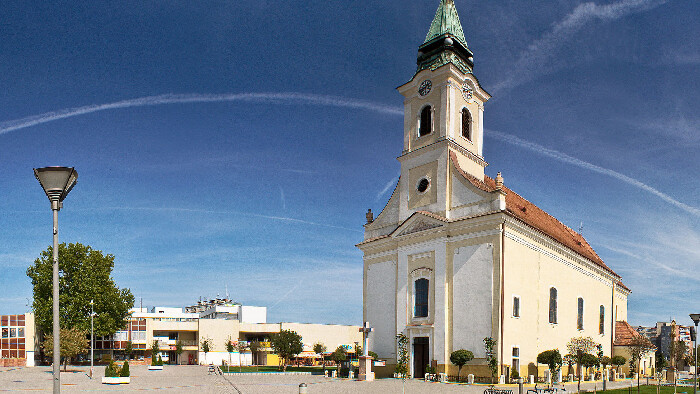 Bánovce nad Bebravou uzavrelo partnerskú zmluvu s maďarským Sarvašom