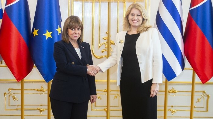 La Presidenta griega visita oficialmente Eslovaquia