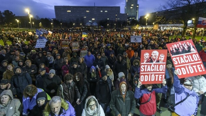 Protest proti krokom vlády v zahraničnej politike