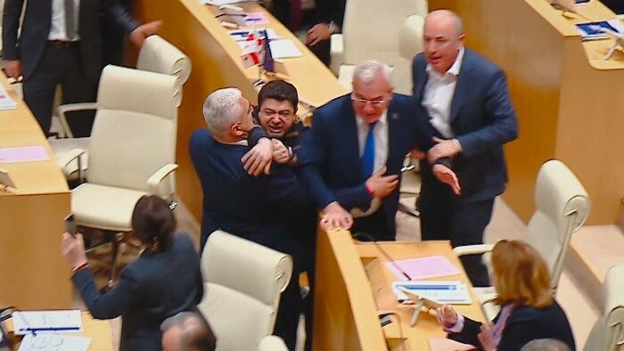 Sporný návrh zákona o zahraničnom vplyve v Gruzínsku