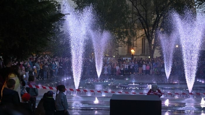 24-метровый гейзер на Главной улице Кошице