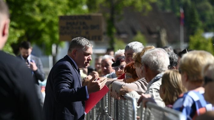 FLASH SPECIAL : Le Premier ministre Robert Fico blessé par balles 