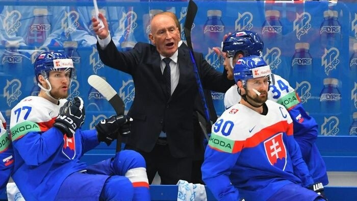 Eslovaquia venció a Polonia 4:0 en Mundial de hockey sobre hielo