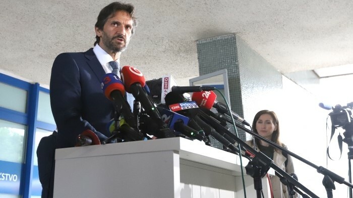 Según Kaliňák, los ministros de Gobierno tienen competencias para seguir dirigiendo el país